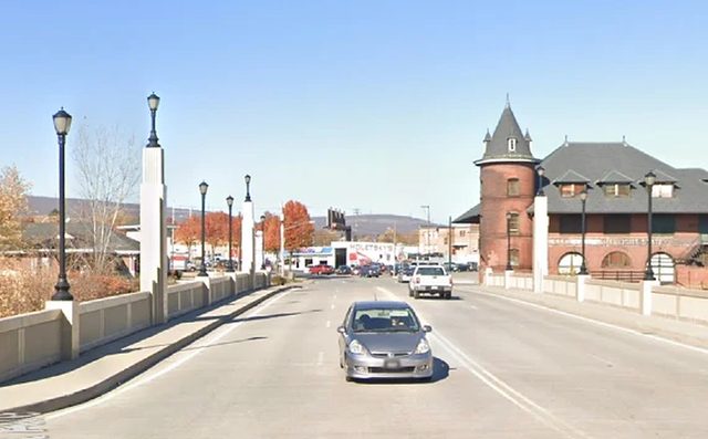 The Lackawanna Avenue Bridge, today